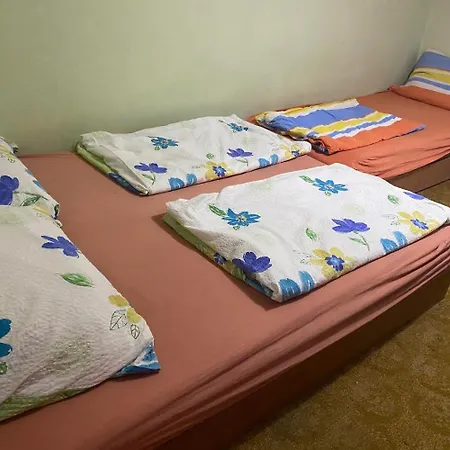 Aradi Appartement *
