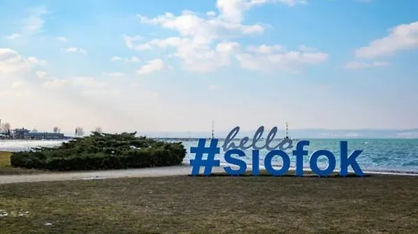 Aradi Lägenhet Siófok